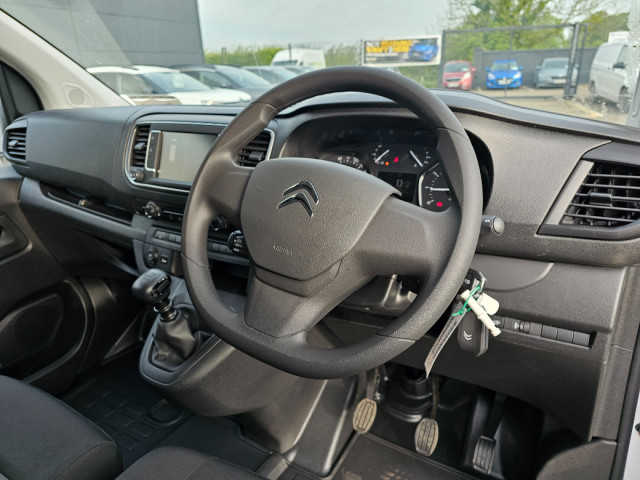 Image for 2023 Citroen Dispatch ENT Bluehdi 1.5ltr 100 LWB 120