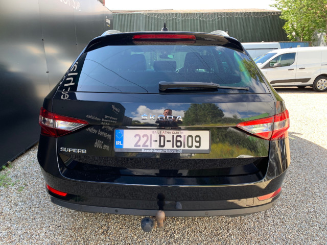 Image for 2022 Skoda Superb 1.5 TSI 150 BHP STYLE COMBI // ONE OWNER // EXCELLENT CONDITION // FULL SERVICE HISTORY // 02/28 NCT // LEATHER, HEATED SEATS AND REVERSE CAMERA // 