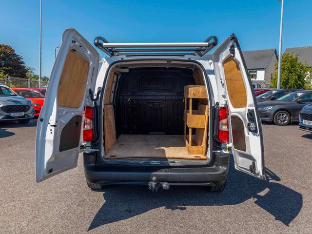 Image for 2025 Peugeot Partner 2025 Peugeot Partner Pro Plus 1.5 BlueHDi 100