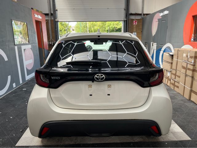 Image for 2021 Toyota Yaris 2021 TOYOTA YARIS X 1.0 AUTOMATIC / REVERSE CAMERA AND MORE