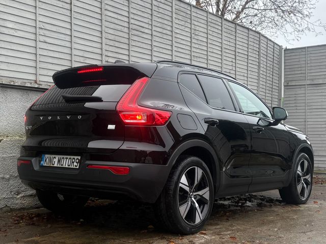 Image for 2022 Volvo XC40 R-DESIGN T4 RECHARGE AUTO / ONE OWNER / 19" ALLOYS / HALF-LEATHER / NAV / PARK ASSIST / FULL HISTORY / *FINANCE PACKAGES AVAILABLE*