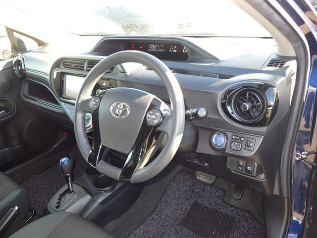 Image for 2016 Toyota Aqua S StyleBlack
