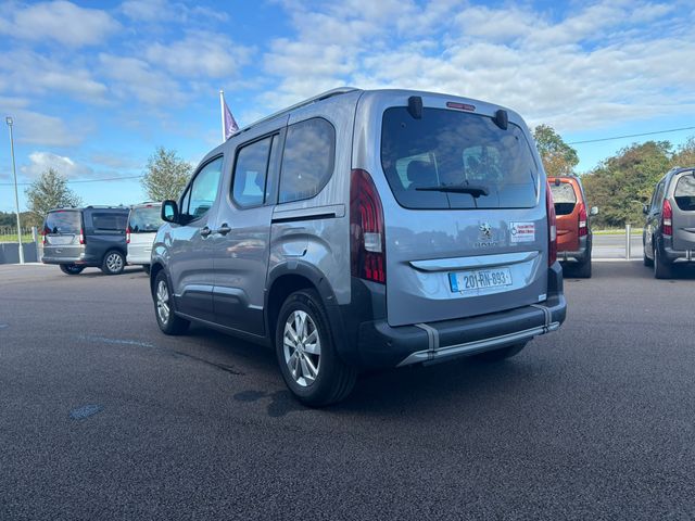 Image for 2020 Peugeot Rifter Wheelchair Car