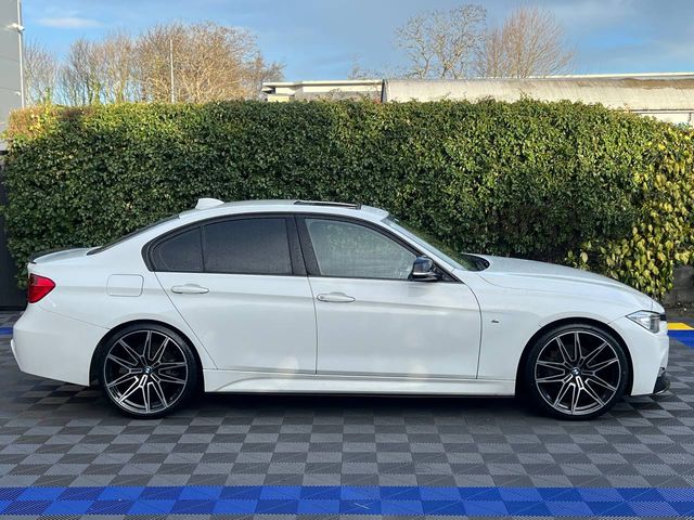 Image for 2014 BMW 3 Series 320d M-SPORT COMPETITION // TILT & SLIDE SUNROOF // FULL SERVICE HISTORY // NEW 20" M3 COMPETITION ALLOYS