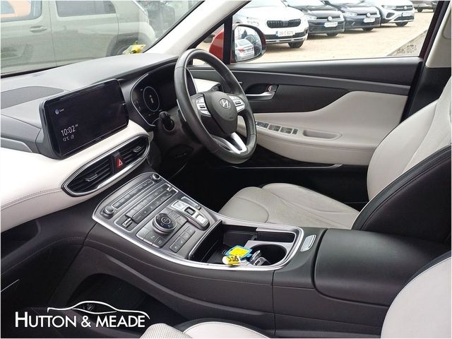 Image for 2021 Hyundai Santa Fe Executive Plus PHEV 1.6 Petrol 5dr