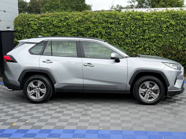 Image for 2022 Toyota Rav4 LUNA 2.5 HYBRID // FULL SERVICE HISTORY // DIGITAL CLUSTER // POWERED BOOT LID 