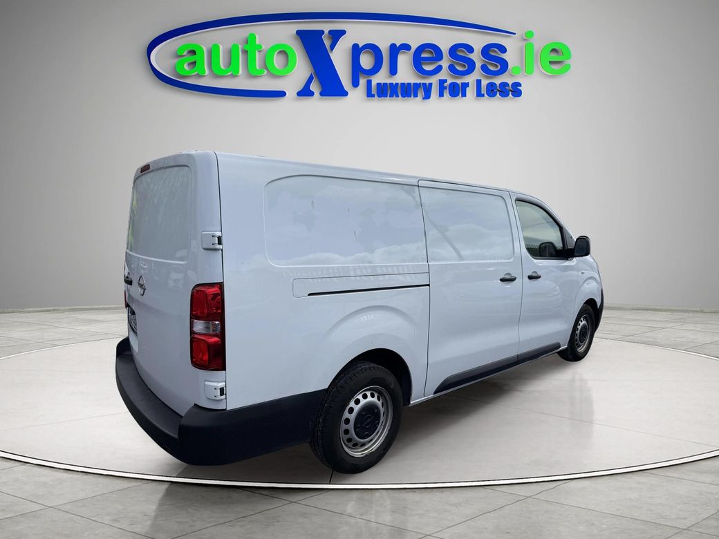 Image for 2022 Opel Vivaro 1.5 100 MAN 5DR
