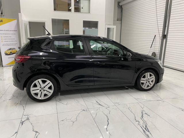 Image for 2022 Renault Clio Dynamique TCe 90