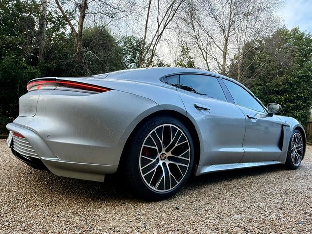 Image for 2020 Porsche Taycan 4S *Performance Battery Plus…562bhp…Huge Specification* 