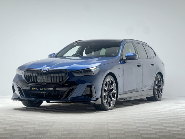 Image for 2025 BMW 5 Series 530E M SPORT PRO TOURING