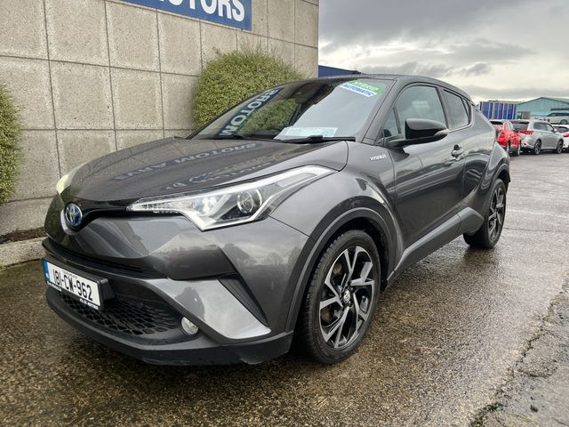 Image for 2018 Toyota C-HR HYBRID AUTOMATIC LUNA SPORT 1.8 PETROL //HEATED SEATS//KEYLESS ENTRY//ADAPTIVE CRUISE CONTROL//REVERSE CAMERA//