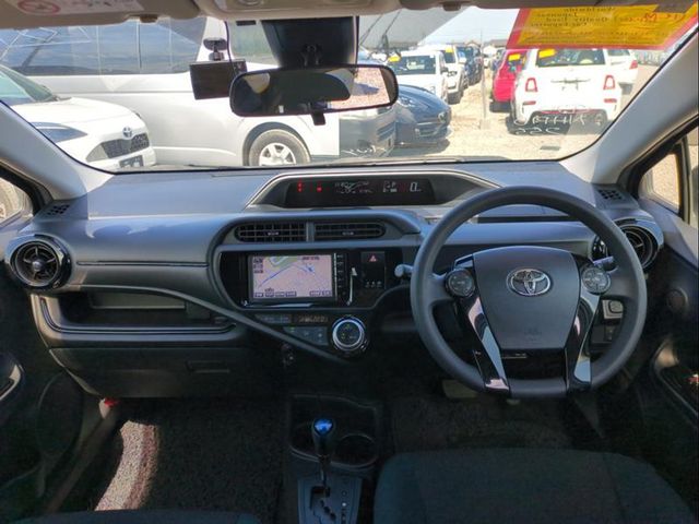 Image for 2016 Toyota Aqua 162 S Style