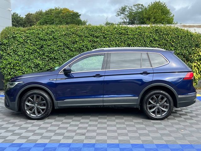 Image for 2022 Volkswagen Tiguan Allspace LIFE 7-SEATER 2.0 TDI // APPLE CARPLAY/ANDROID AUTO // 18" ALLOYS // DUAL ZONE CLIMATE CONTROL