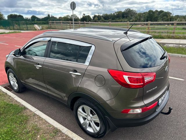 Image for 2013 Kia Sportage 1.7 Crdi 2 ISG 2WD 5DR *IMMACULATE CONDITION, LIKE NEW FULLY SERVICED. NEW CLUTCH. NEW BRAKES* 