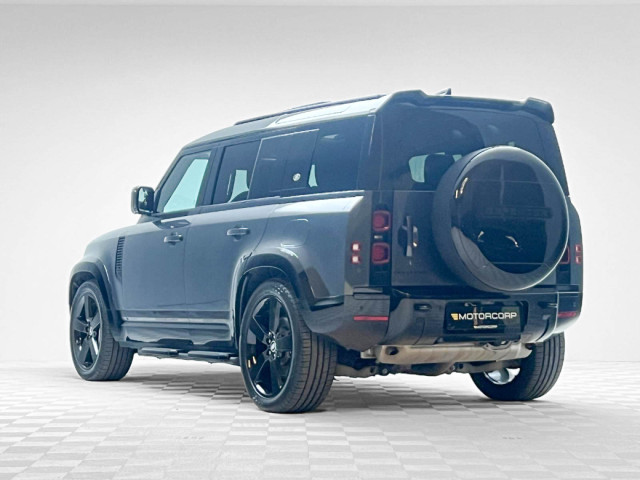 Image for 2024 Land Rover Defender HSE X-DYNAMIC P400E