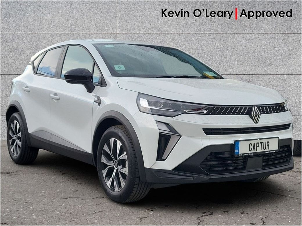 Image for 2026 Renault Captur Evolution TCe 90 Manual