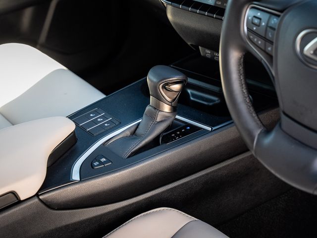 Image for 2023 Lexus UX 250H 250H F SPORT DESIGN