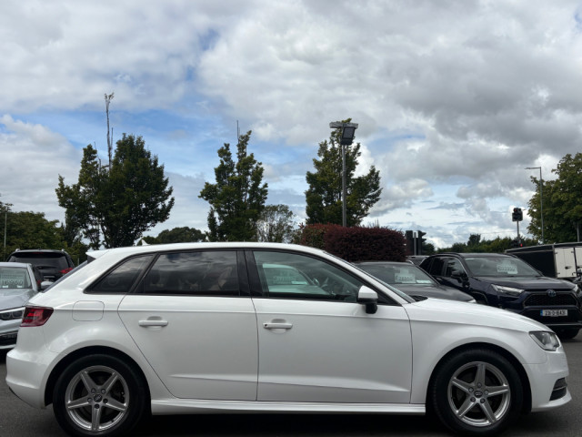 Image for 2015 Audi A3 1.6 TDI SE Ultra 110PS 5DR