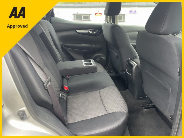 Image for 2015 Nissan Qashqai 1.5 DSL LX FREE DELIVERY 