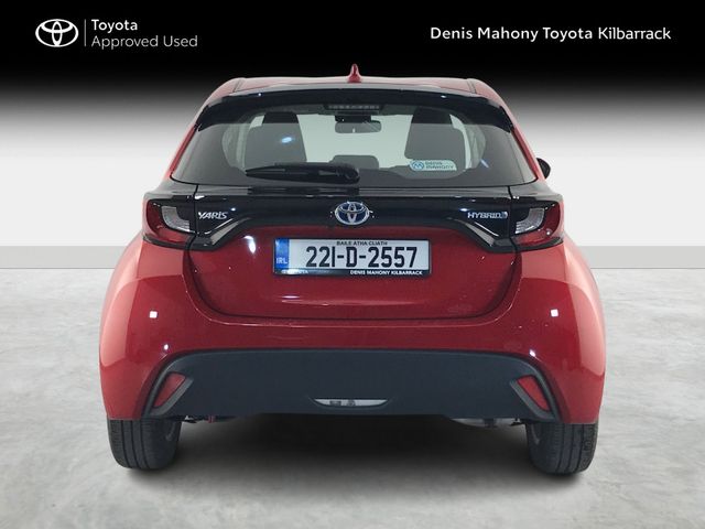 Image for 2022 Toyota Yaris HYBRID LUNA