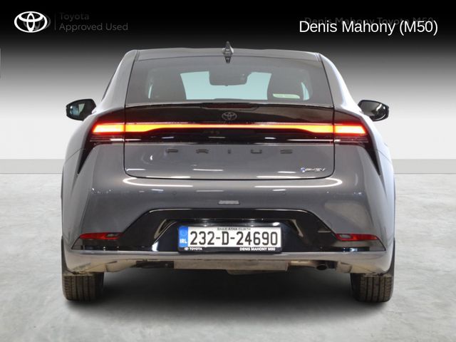 Image for 2023 Toyota Prius Plug-In Hybrid