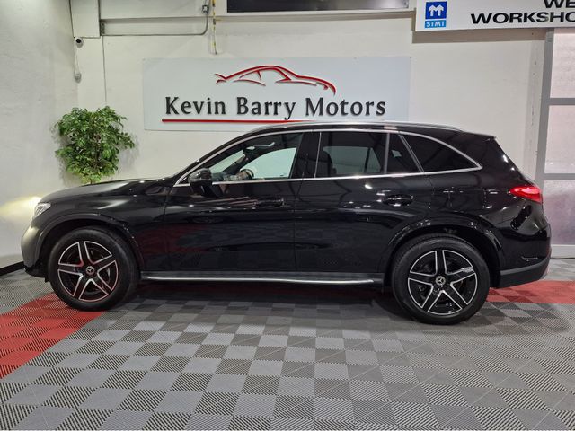 Image for 2024 Mercedes-Benz GLC Class 300E AMG LINE (31.2KWH BATTERY) 9G AUTOMATIC **ONE OWNER / APPLE CARPLAY / BLIND SPOT ASSIST / ELECTRIC & MEMORY FRONT SEATS / HEATED SEATS / REVERSE CAMERA / SAT NAV / WIRELESS PHONE CHARGING**