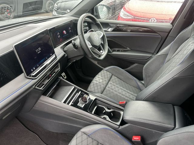 Image for 2025 Volkswagen Tiguan 2-SEATER COMMERCIAL RLINE75 2.0TDI DSG 150BHP