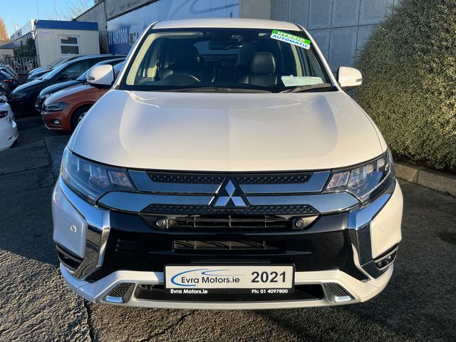 Image for 2021 Mitsubishi Outlander G 4WD PLUS HYBRID PLUG-IN AUTOMATIC 2.4 PETROL //HIGH SPEC//HALF LEATHER HEATED ELECTRIC SEATS//HEATED STEERING WHEEL//KEYLESS ENTRY//