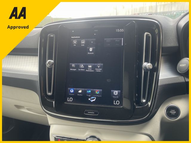 Image for 2022 Volvo XC40 INSCRIPTION EXP T4RC RECHARGE T4 EXPRESSION
