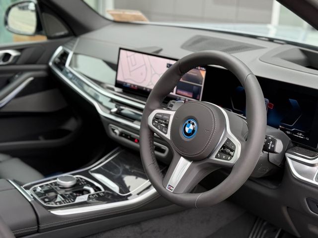 Image for 2026 BMW X5 xDrive50e M Sport Pro