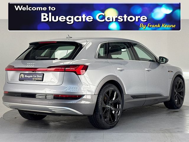 Image for 2021 Audi e-tron TECHNIK 50 QUATTRO**NEW 22"ALLOYS**FRONT HEATED ELECTRIC SEATS**BLACK LEATHER INTERIOR**TOUCH SCREEN INFOTAINMENT**TOUCH SCREEN CLIMATE CONTROL**REVERSE CAMERA**DIGITAL DASH**ELECTRIC TAILGATE**