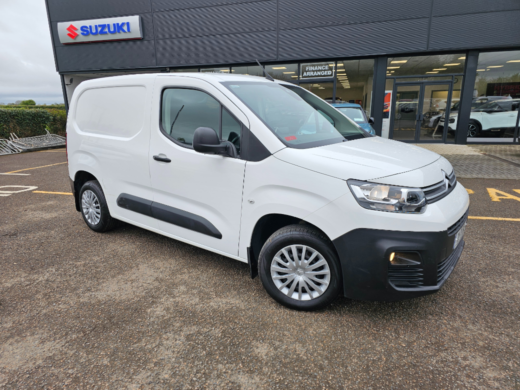 Image for 2022 Citroen Berlingo LX Bluehdi 100 MWB 