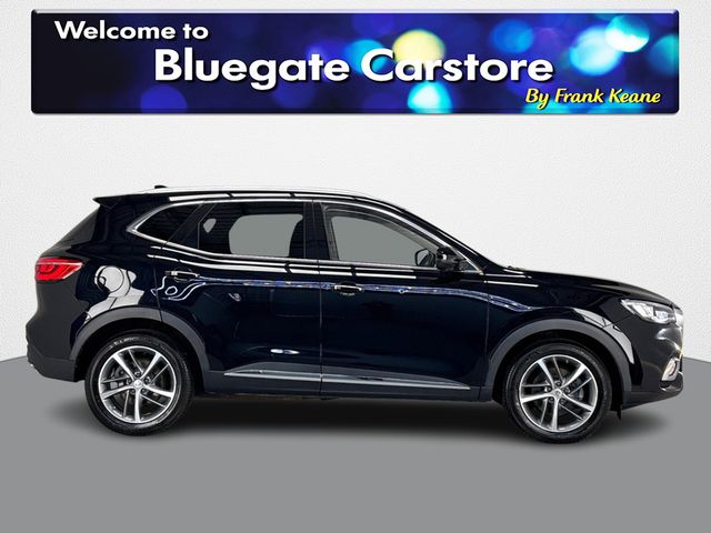Image for 2022 MG HS EXCLUSIVE PHEV AUTO**PANORAMIC ROOF**DIGITAL DASH**TOUCH SCREEN APPLE CAR PLAY**MULTIFUNCTIONAL STEERING WHEEL**HEATED LEATHER SEATS**ELECTRIC SEATS**ELECTRIC FOLDING MIRRORS**ELECTRIC TAILGATE**