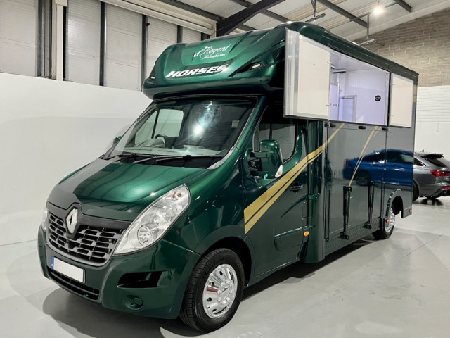 Image for 2016 Renault Master Stallion Box