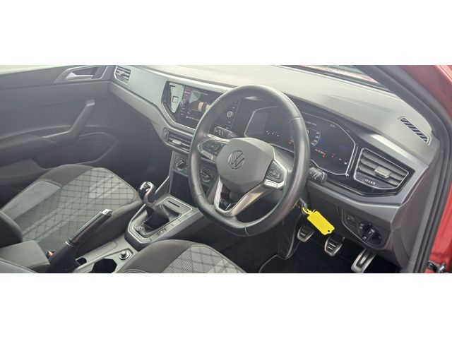 Image for 2023 Volkswagen Polo R-Line 1.0 TSI 95HP **REAR VIEW CAMERA, CRUSIE CONTROL, APP CONNECT**