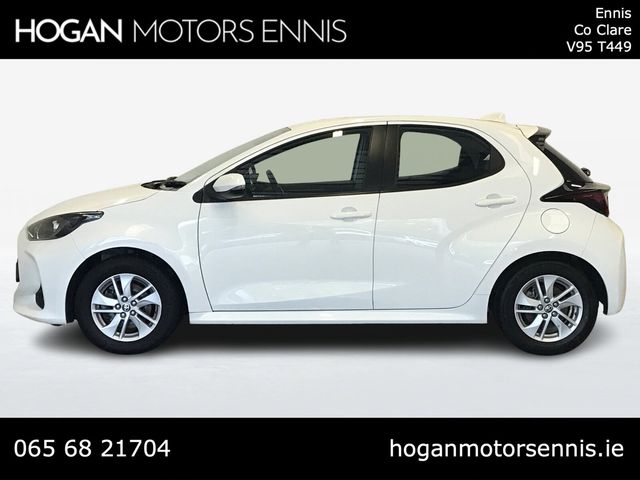Image for 2022 Toyota Yaris Yaris Hybrid Luna