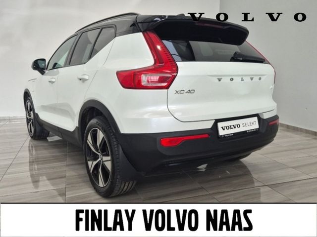 Image for 2022 Volvo XC40 PHEV T4 (197hp) R-Design FWD