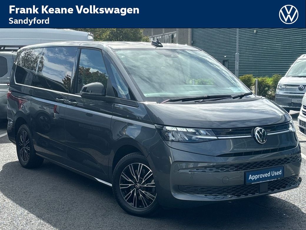 Image for 2022 Volkswagen Multivan LIFE AUTO PHEV 218BHP LOH *17" POSADA ALLOYS* *APPLE CARPLAY/ANDROID AUTO* *REAR VIEW CAMERA* *FRONT AND REAR PARKING SENSORS*