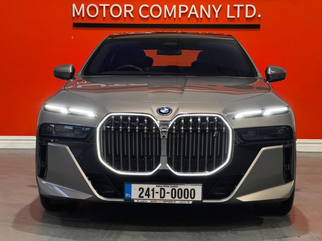 Image for 2024 BMW i7 EDRIVE50 M SPORT #37