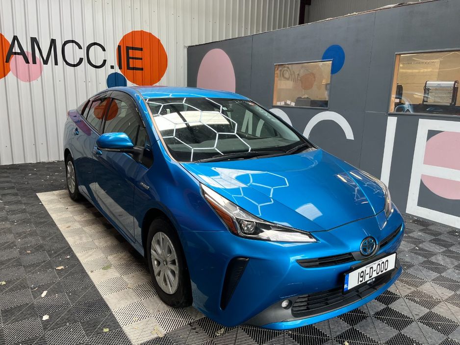Image for 2019 Toyota Prius 2019 TOYOTA PRIUS S 1.8 AUTOMATIC / CRUISE CONTROL / PARKING CAMERA AND MORE