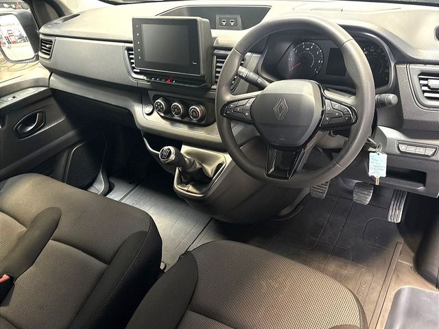 Image for 2025 Renault Trafic LL30 BLUE DCI 130 START