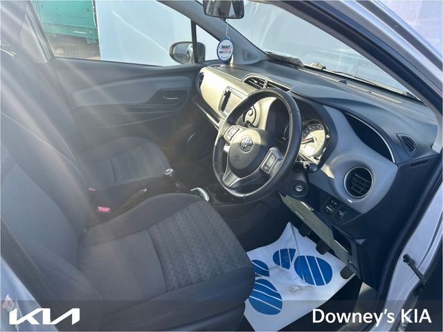 Image for 2016 Toyota Yaris 1.0 PETROL