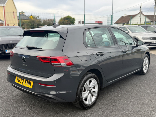 Image for 2022 Volkswagen Golf LIFE TDI