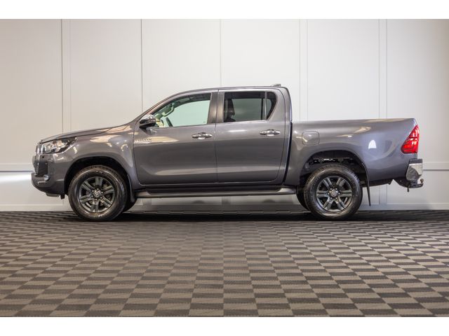 Image for 2025 Toyota Hilux SR5 5 Seat N1 Crewcab