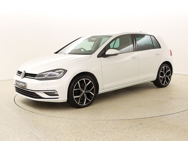 Image for 2020 Volkswagen Golf 
