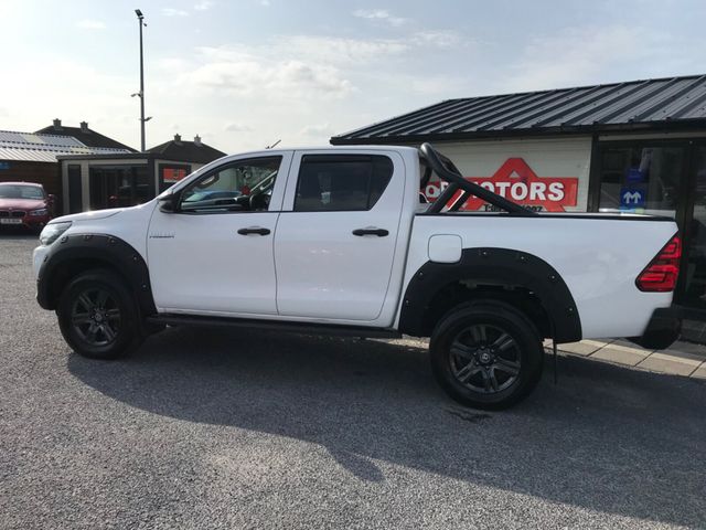 Image for 2018 Toyota Hilux 