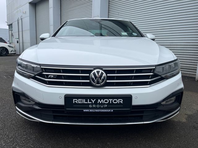 Image for 2020 Volkswagen Passat 2.0 DIESEL R-LINE **CLASS SPEC**