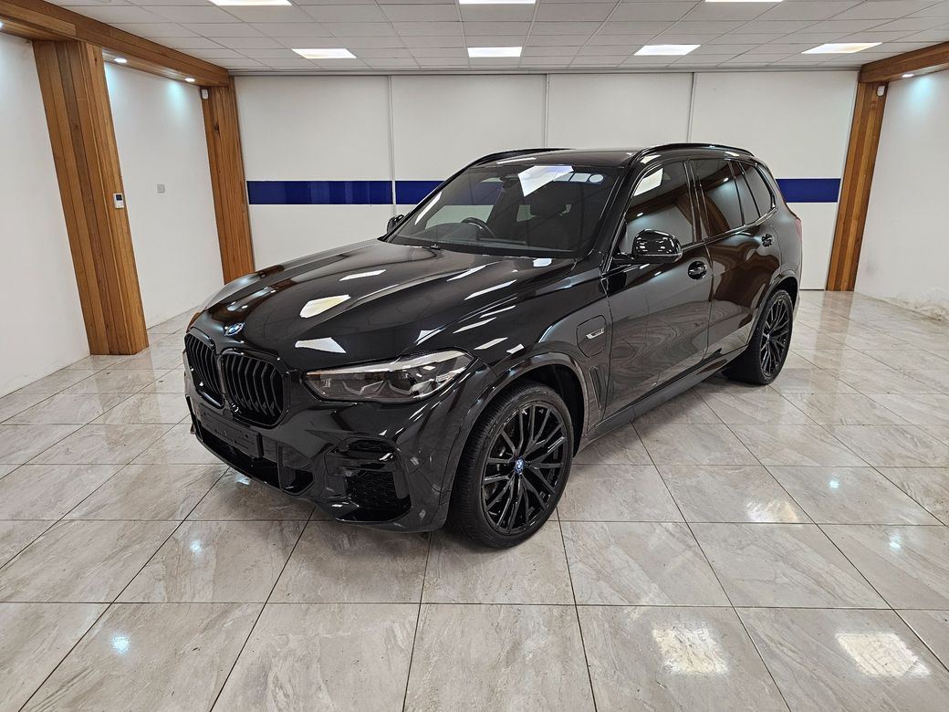 Image for 2023 BMW X5 HUGE SPEC // LOW MILES