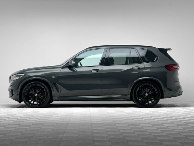 Image for 2023 BMW X5 45E M SPORT XDRIVE PAN ROOF CARBON PACK