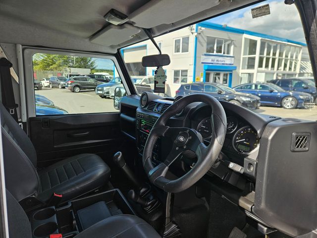 Image for 2014 Land Rover Defender 90 Hard TOP TD 4X4